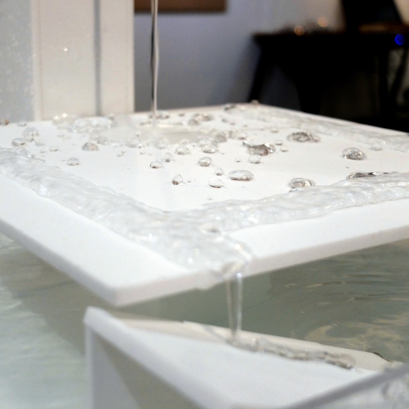 Superhydrophobic Fountain